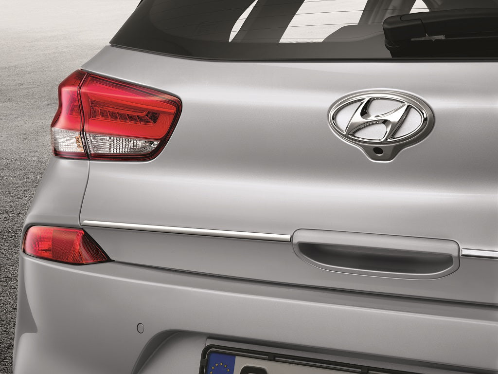 Hyundai i30 PD Heckzierleiste
